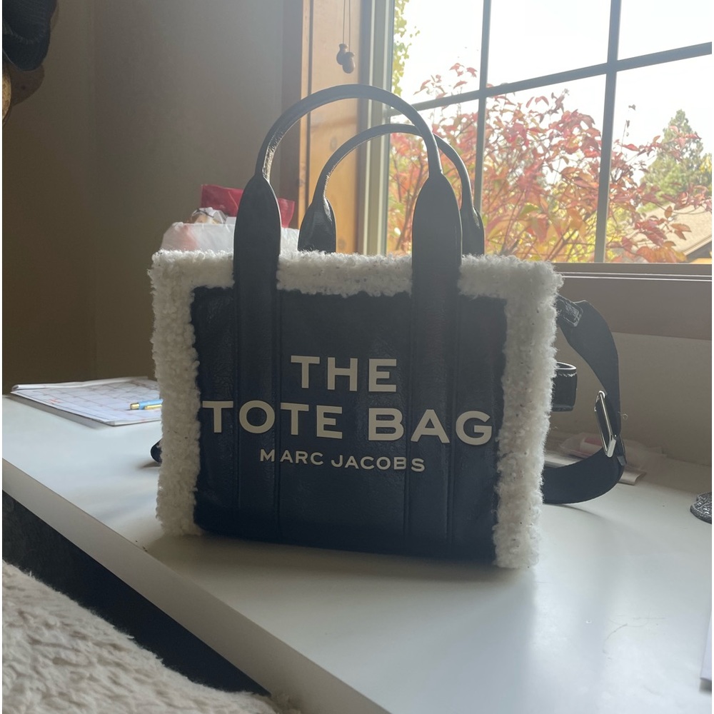 Marc Jacobs leather & Sherpa medium bag